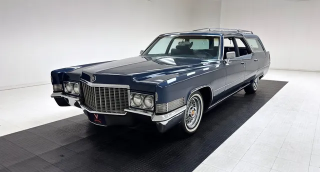 1970 Cadillac Fleetwood Astro Estate Wagon
