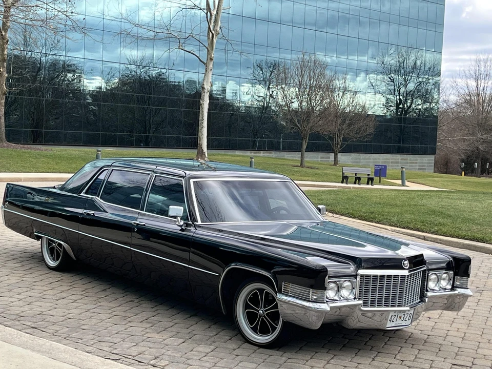 1970 Cadillac Series 70 & 75 - Image 8 of 31