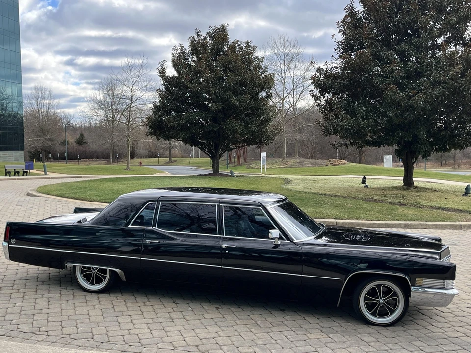 1970 Cadillac Series 70 & 75 - Image 10 of 31
