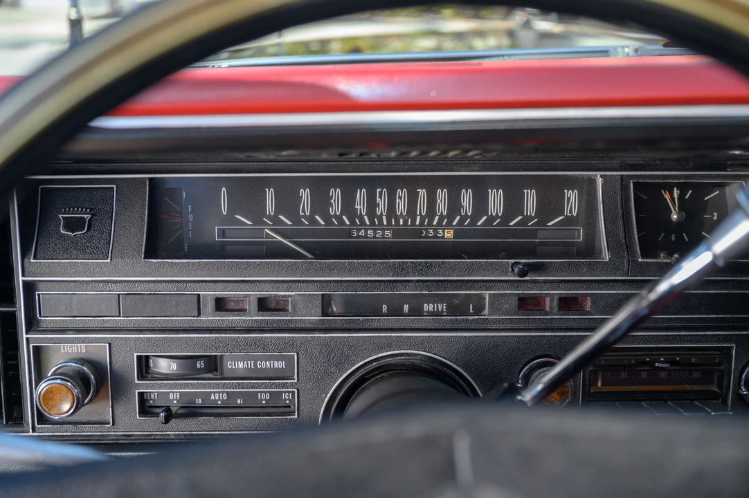 1970 Cadillac Series 70 & 75 - Image 28 of 31
