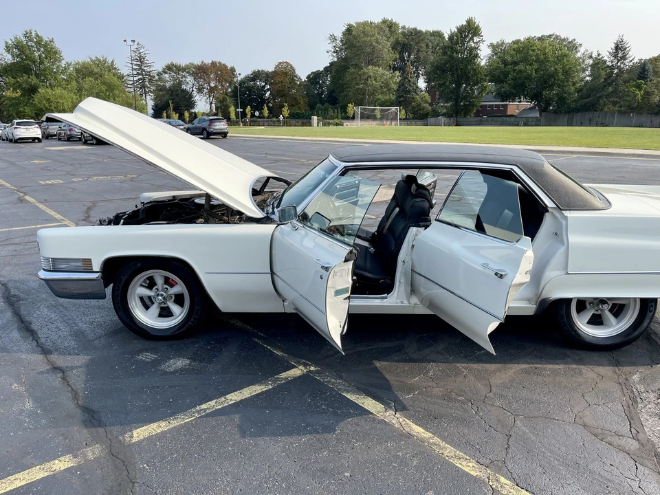 1970 Cadillac DeVille 3rd Gen - Image 13 of 31