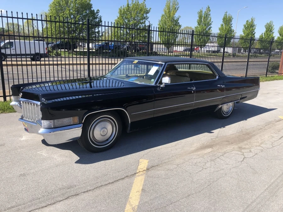 1970 Cadillac DeVille 3rd Gen - Image 2 of 4