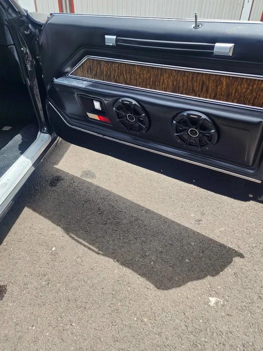 1970 Cadillac DeVille 3rd Gen - Image 2 of 4