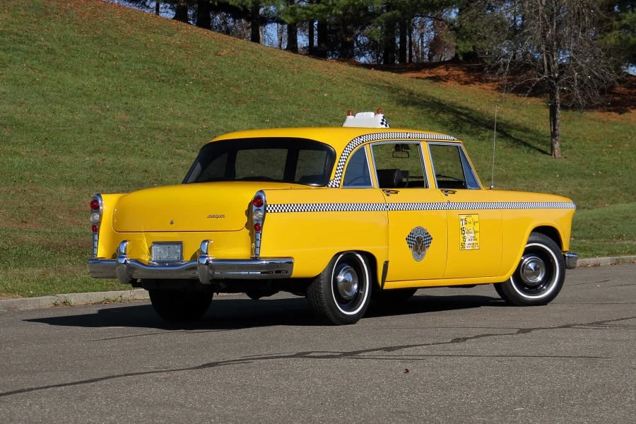 1970 Checker - Image 3 of 31