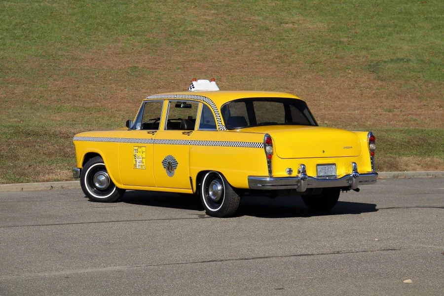 1970 Checker - Image 11 of 31