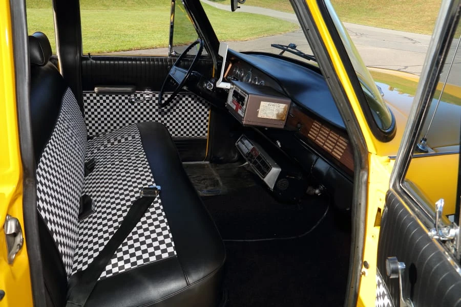1970 Checker - Image 26 of 31