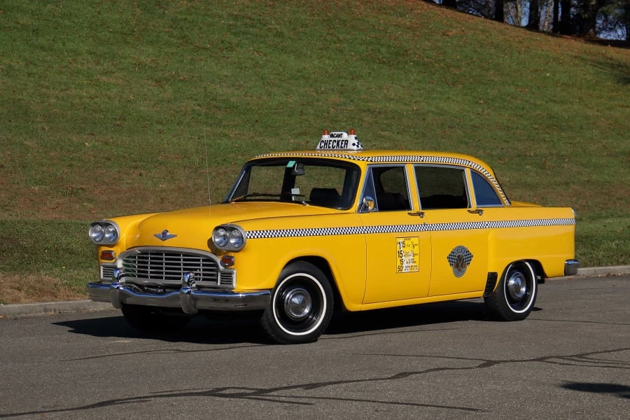 1970 Checker - Image 12 of 31