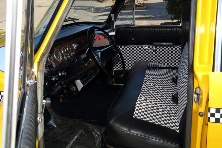 1970 Checker - Image 23 of 31