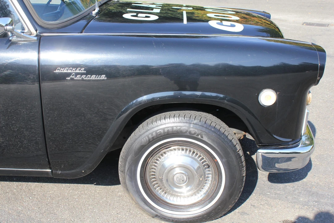 1970 Checker - Image 29 of 31
