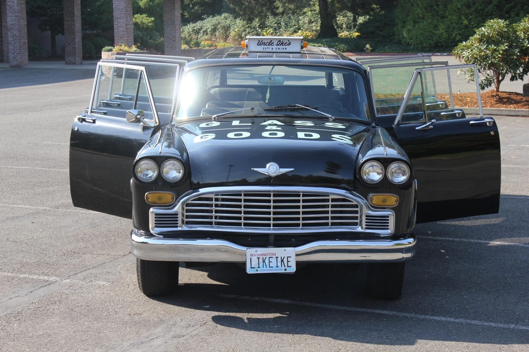 1970 Checker - Image 18 of 31