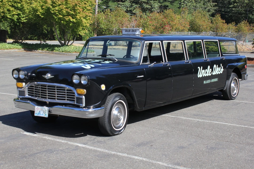 1970 Checker - Image 10 of 31