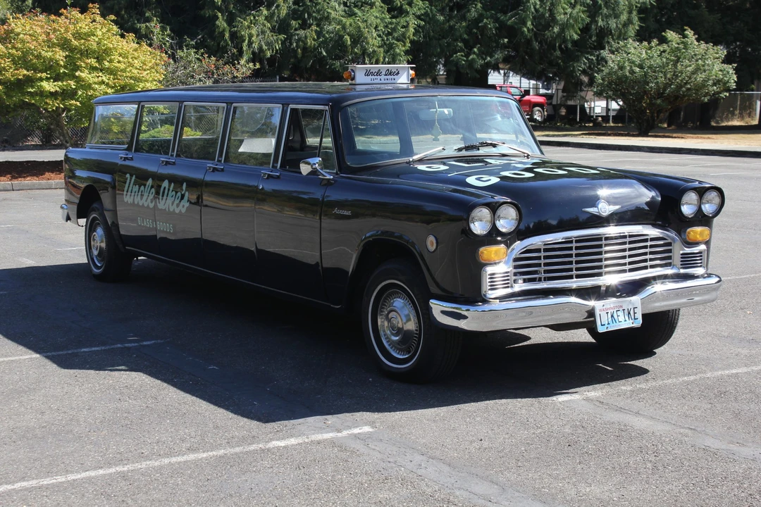 1970 Checker - Image 12 of 31