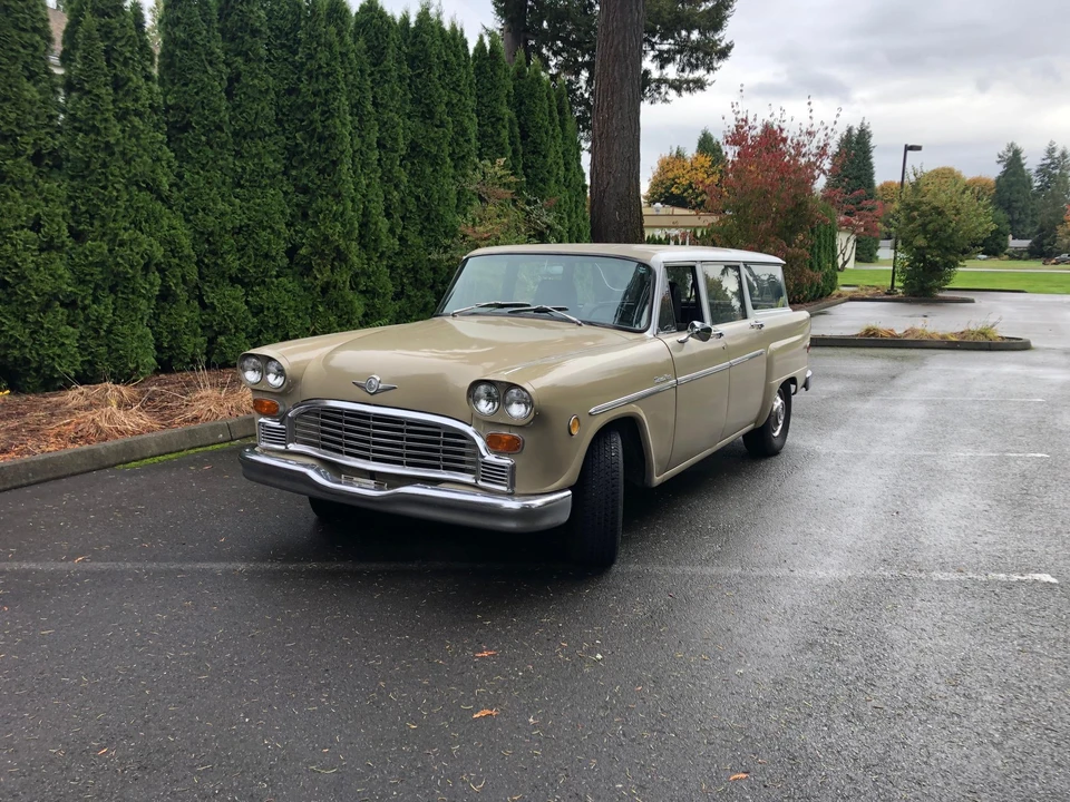 1970 Checker - Image 3 of 31