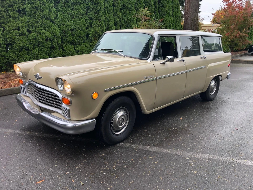 1970 Checker - Image 6 of 31