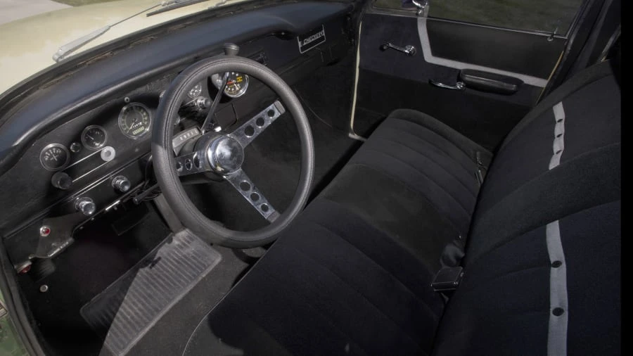 1970 Checker - Image 4 of 12