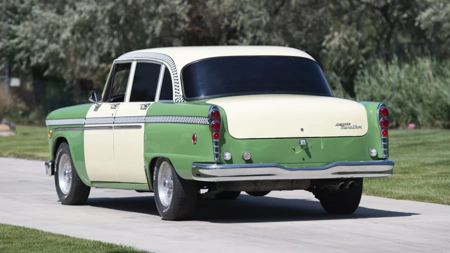 1970 Checker - Image 10 of 12