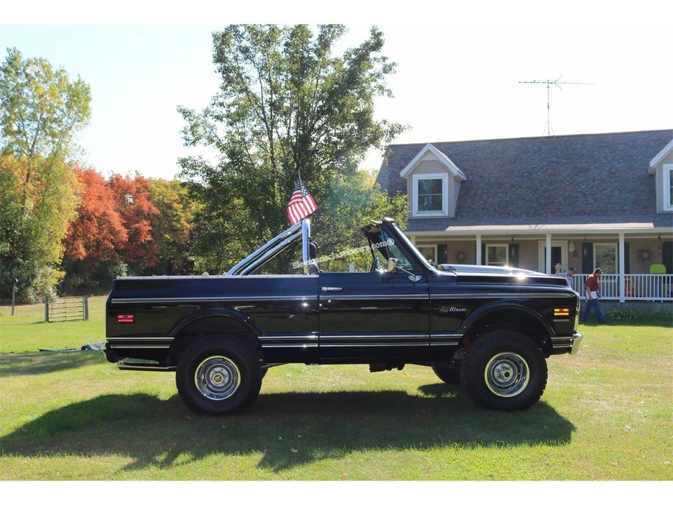 1970 Chevrolet K5 Blazer 1st Gen - Image 10 of 31