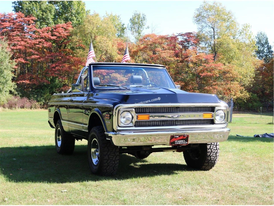 1970 Chevrolet K5 Blazer 1st Gen - Image 14 of 31