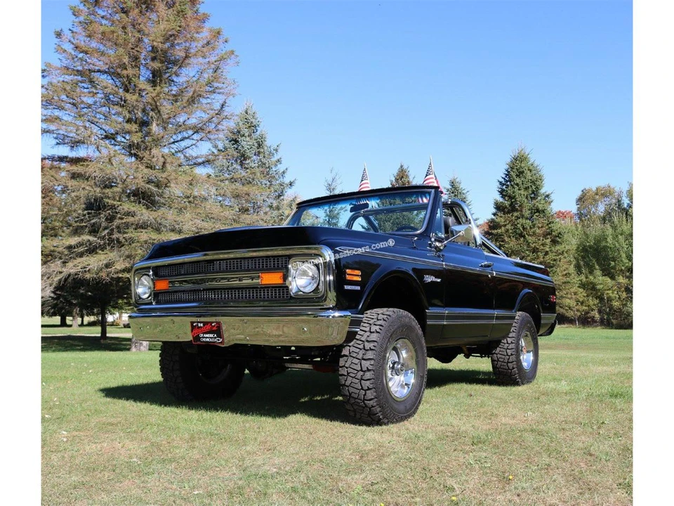 1970 Chevrolet K5 Blazer 1st Gen - Image 18 of 31