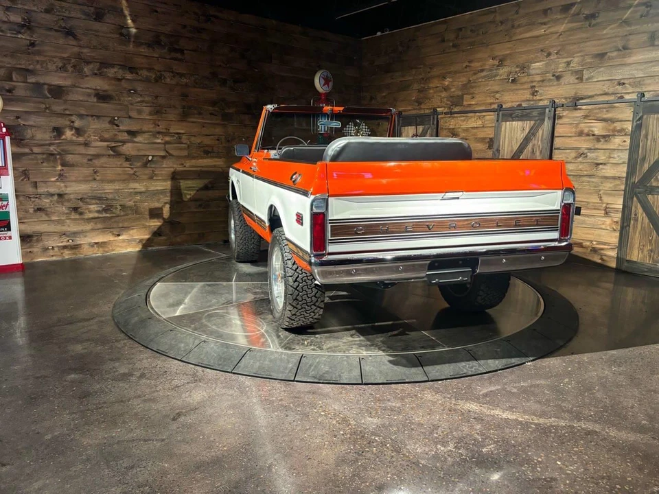 1970 Chevrolet K5 Blazer 1st Gen - Image 7 of 31