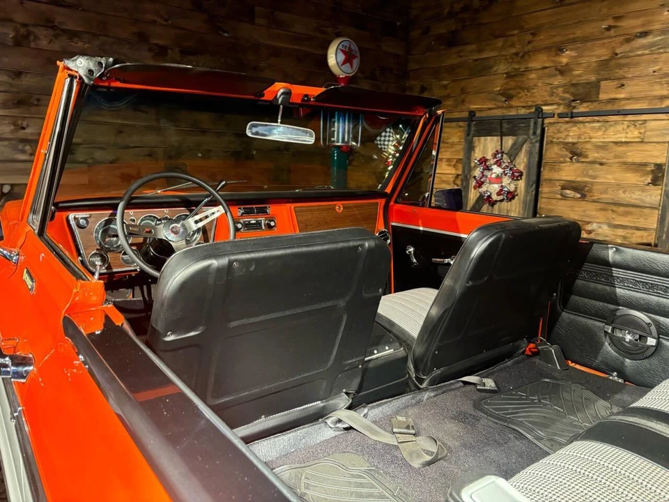 1970 Chevrolet K5 Blazer 1st Gen - Image 19 of 31