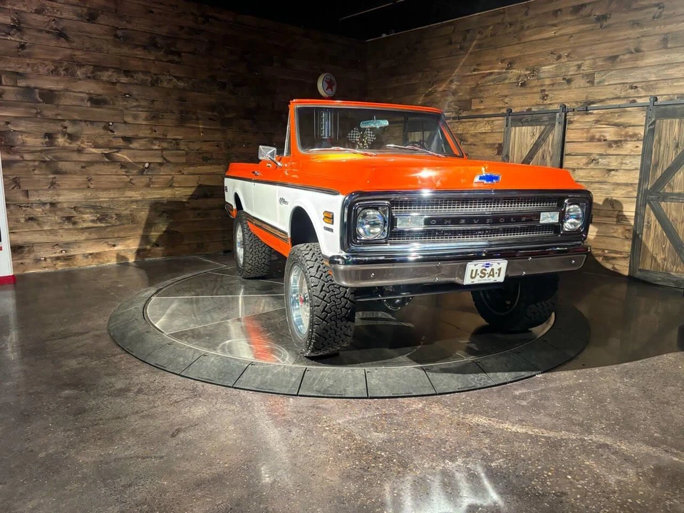 1970 Chevrolet K5 Blazer 1st Gen - Image 15 of 31