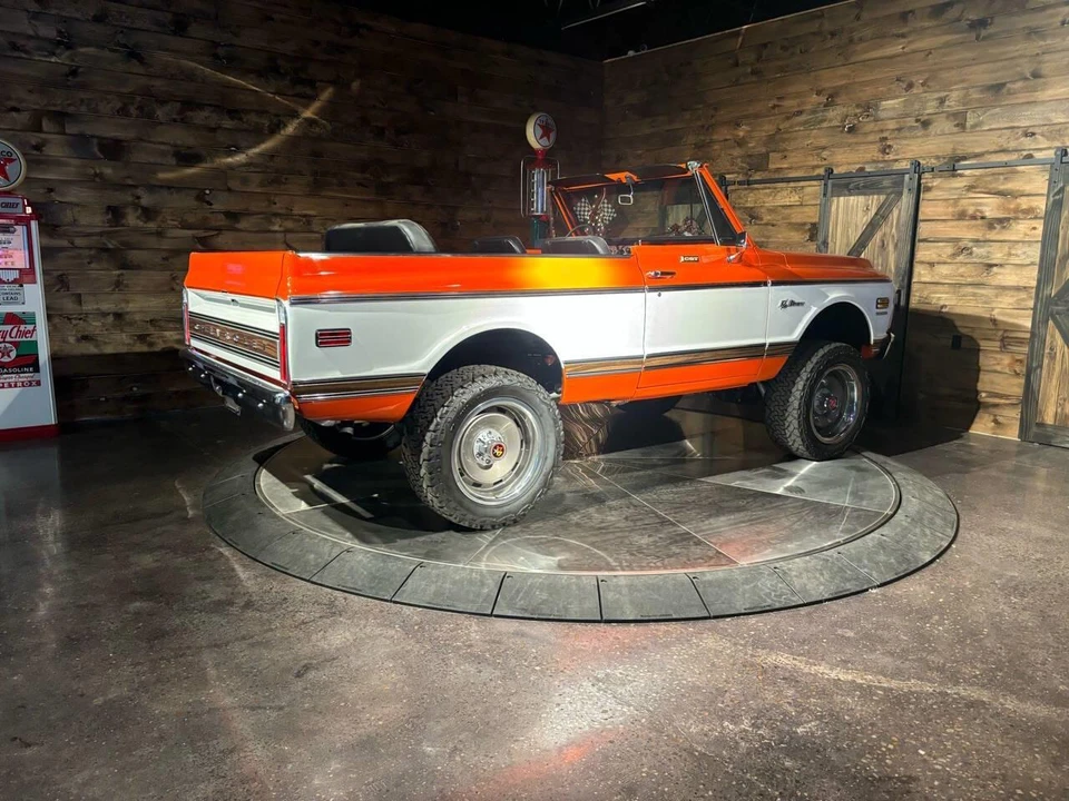 1970 Chevrolet K5 Blazer 1st Gen - Image 11 of 31