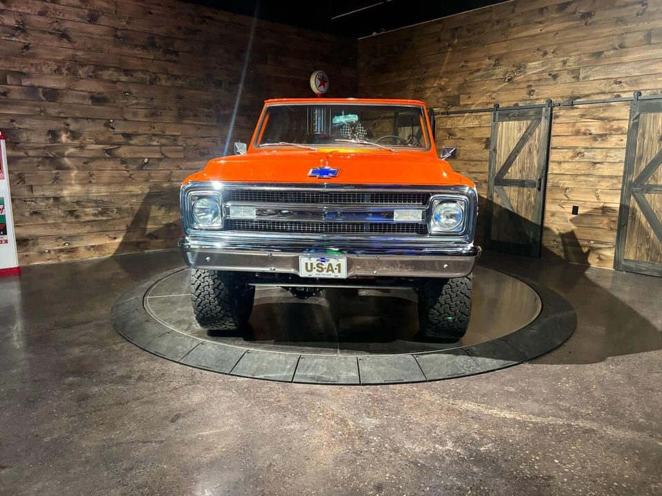 1970 Chevrolet K5 Blazer 1st Gen - Image 17 of 31