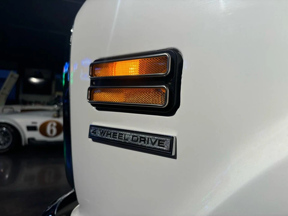 1970 Chevrolet K5 Blazer 1st Gen - Image 24 of 31