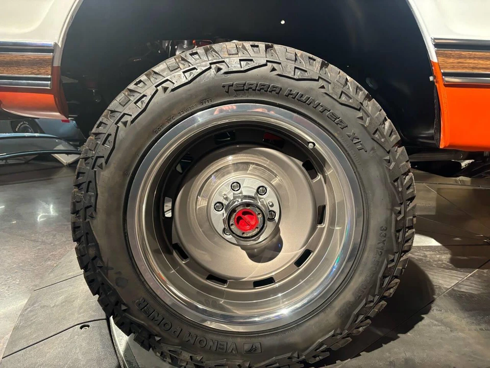 1970 Chevrolet K5 Blazer 1st Gen - Image 25 of 31