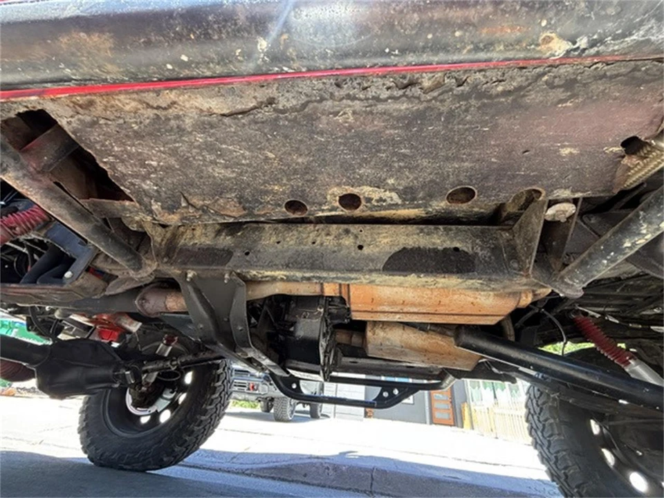 1970 Chevrolet K5 Blazer 1st Gen - Image 14 of 20