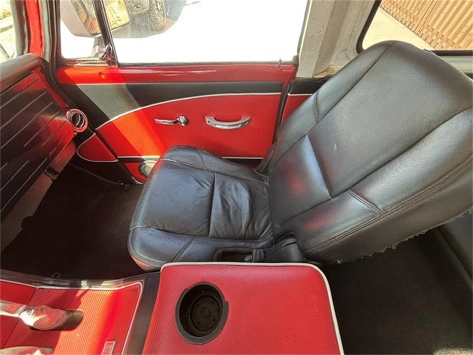 1970 Chevrolet K5 Blazer 1st Gen - Image 10 of 20