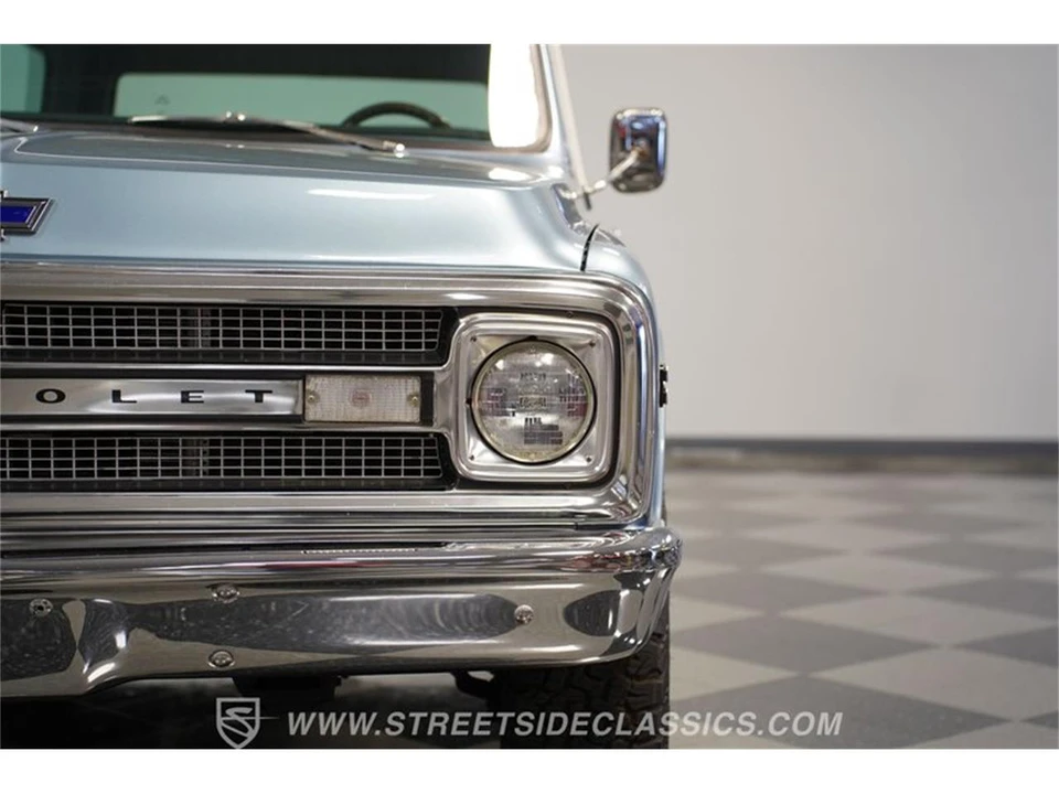 1970 Chevrolet K5 Blazer 1st Gen - Image 19 of 31