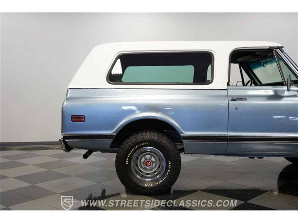 1970 Chevrolet K5 Blazer 1st Gen - Image 28 of 31