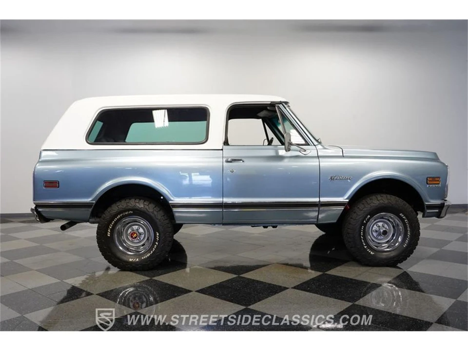 1970 Chevrolet K5 Blazer 1st Gen - Image 13 of 31