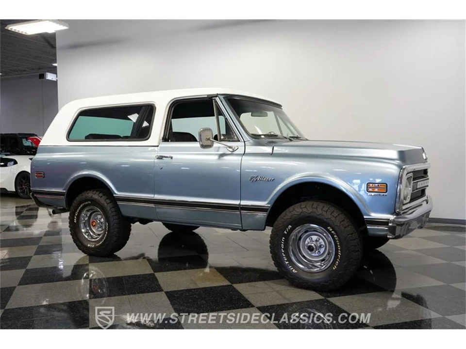 1970 Chevrolet K5 Blazer 1st Gen - Image 14 of 31