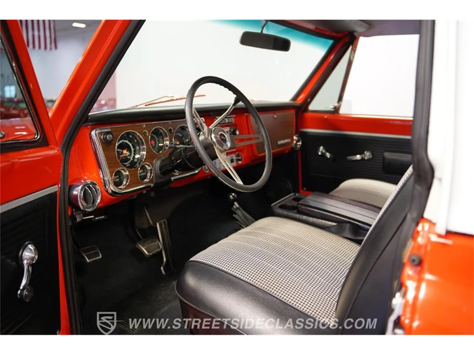 1970 Chevrolet K5 Blazer 1st Gen - Image 2 of 31