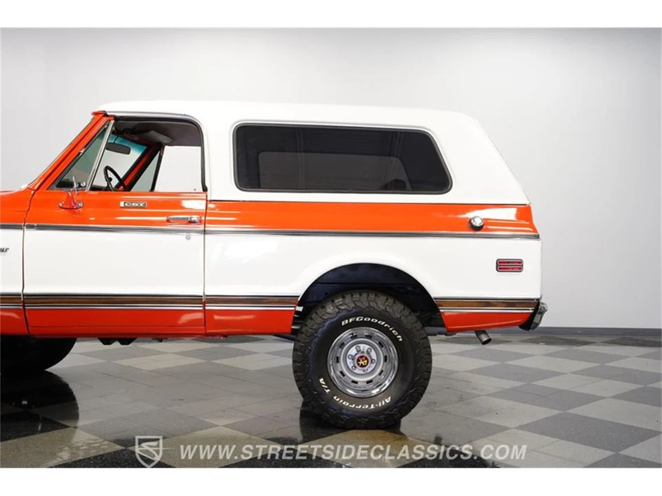 1970 Chevrolet K5 Blazer 1st Gen - Image 23 of 31