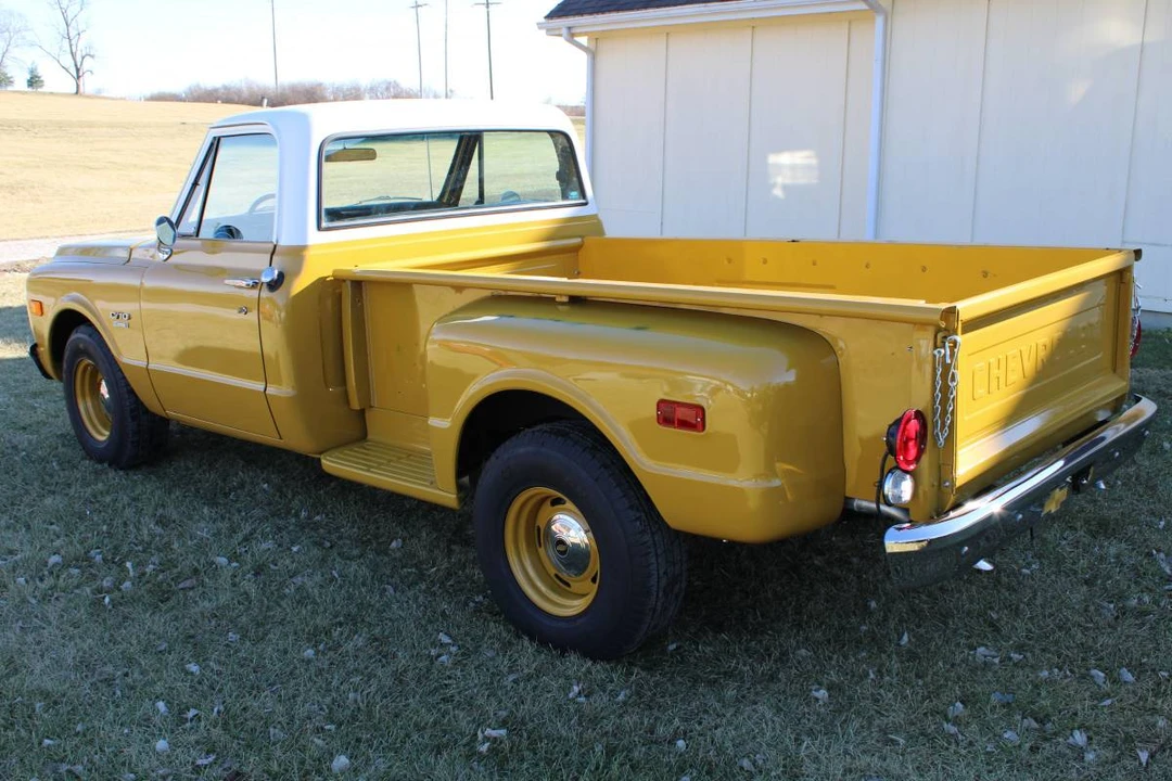 1970 Chevrolet C/K 2nd Gen - Image 2 of 23
