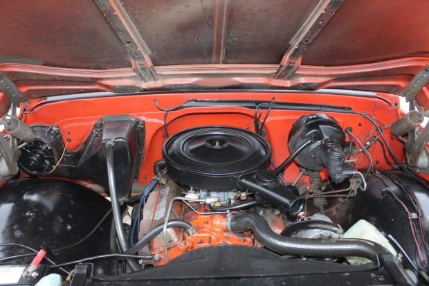 1970 Chevrolet Suburban 6th Gen - Image 6 of 7