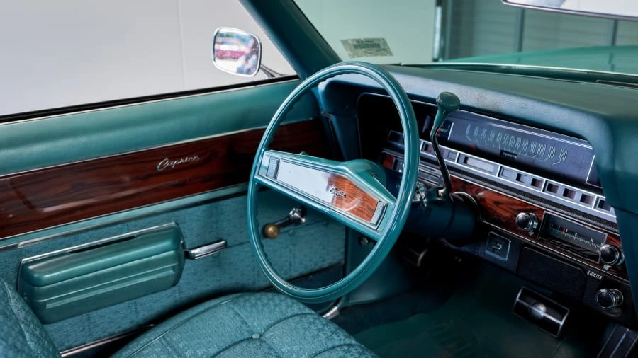 1970 Chevrolet Caprice - Image 16 of 30