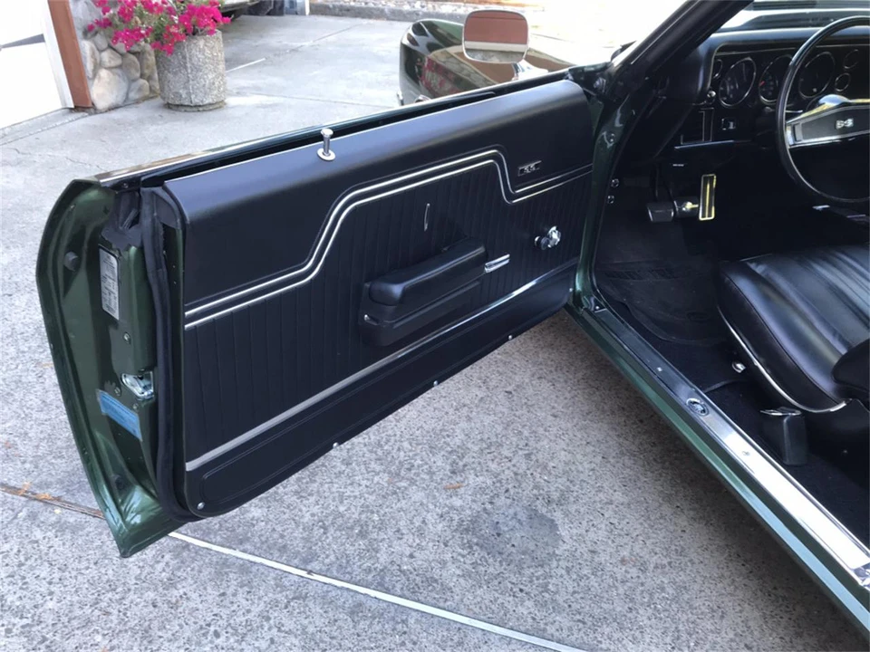 1970 Chevrolet - Image 12 of 31