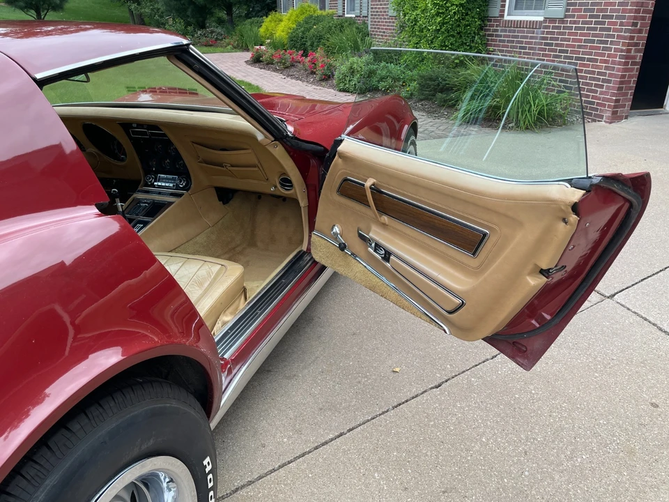 1970 Chevrolet Corvette - Image 13 of 31