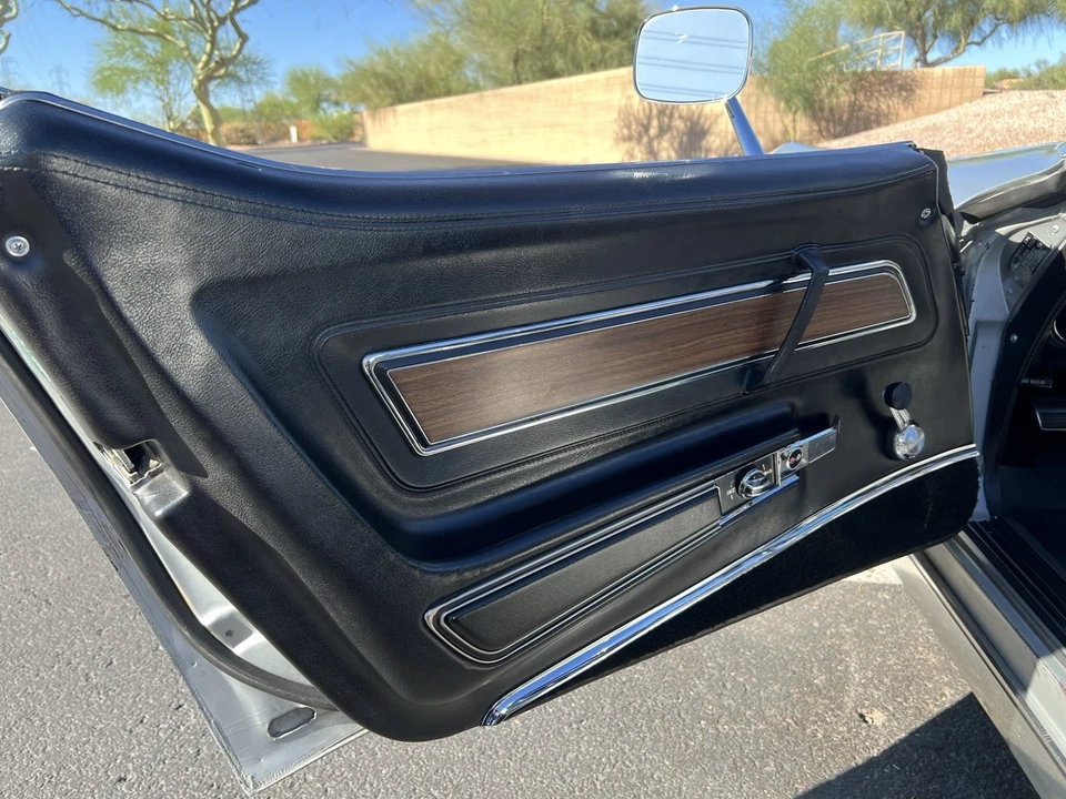 1970 Chevrolet Corvette C3 - Image 16 of 21