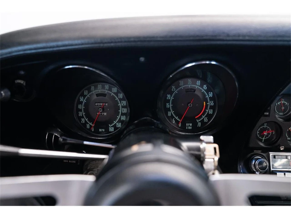 1970 Chevrolet Corvette C3 - Image 14 of 31