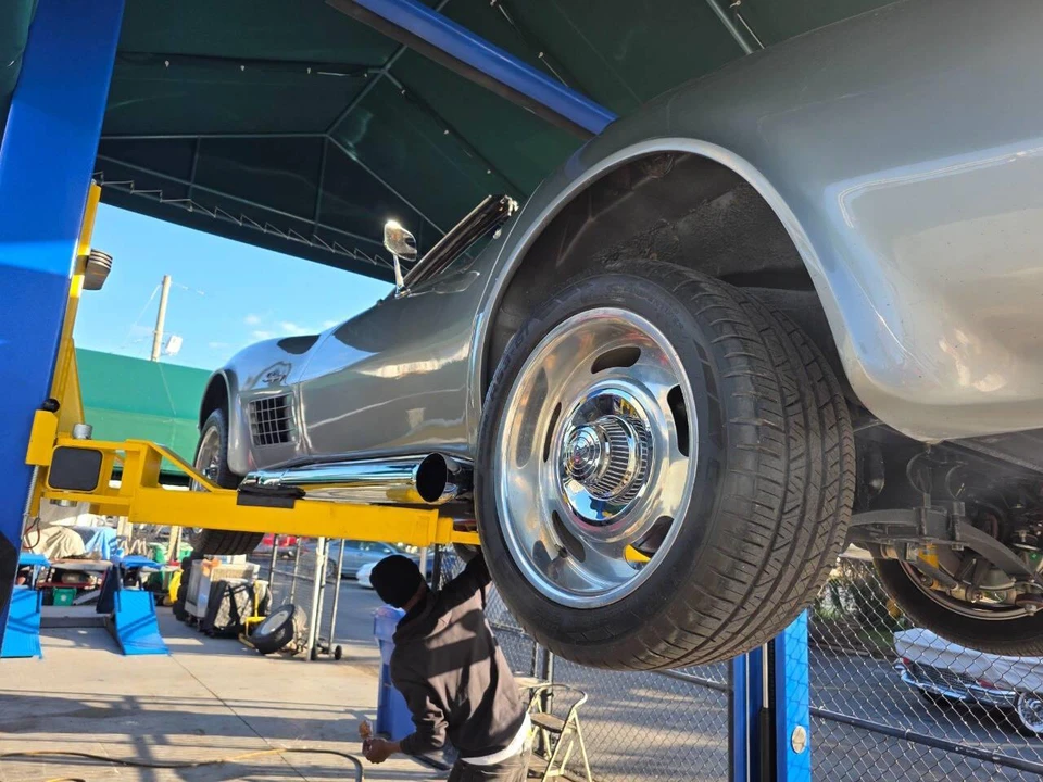 1970 Chevrolet Corvette C3 - Image 17 of 31