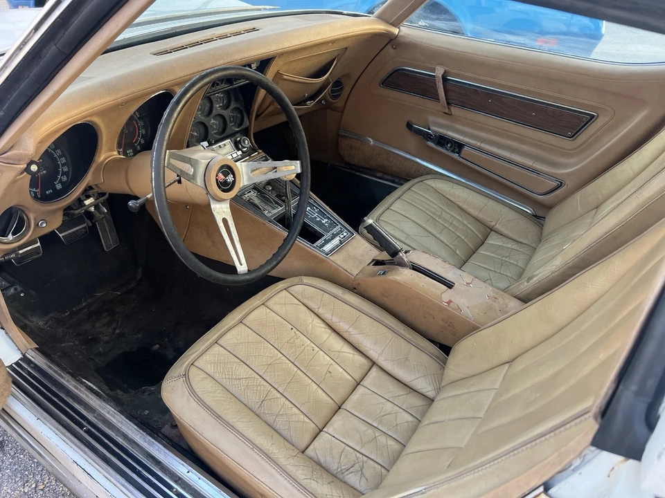 1970 Chevrolet Corvette C3 - Image 15 of 21