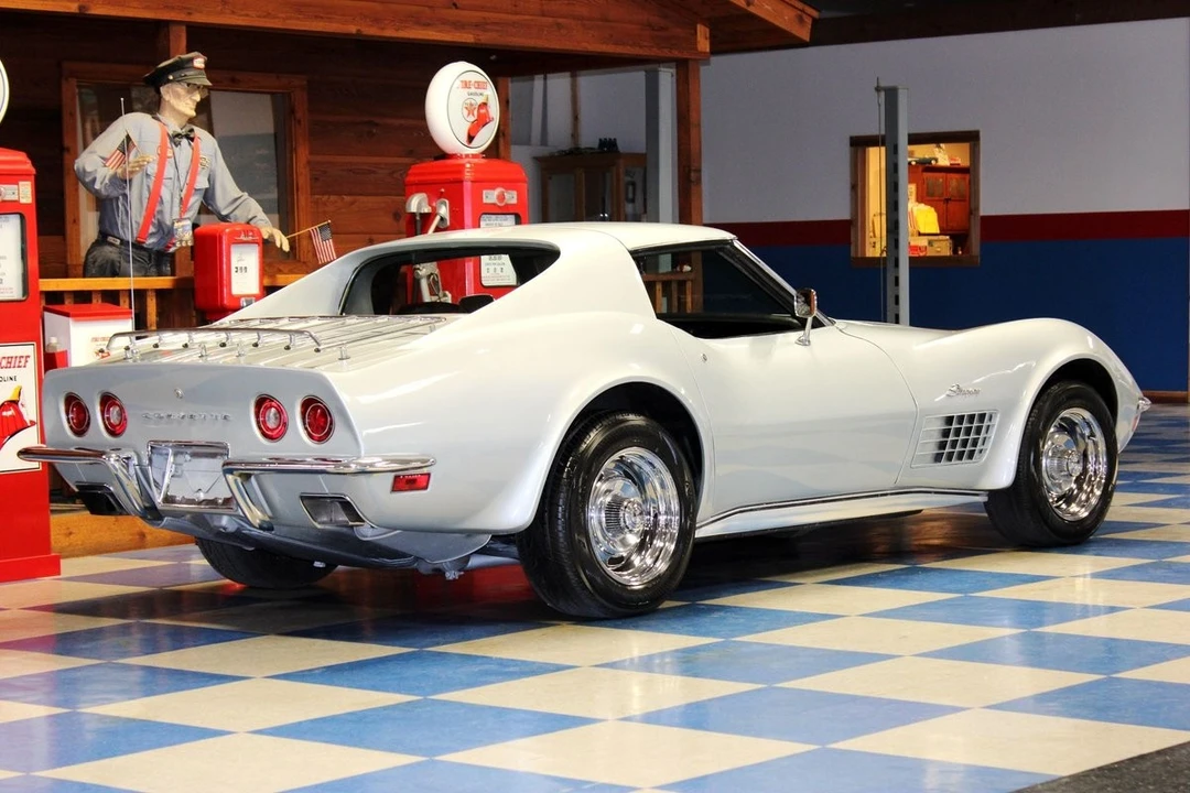 1970 Chevrolet Corvette C3 - Image 10 of 12