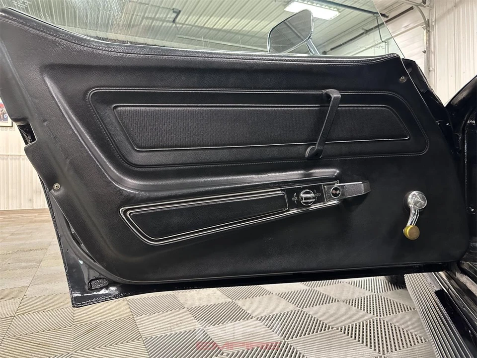 1970 Chevrolet Corvette C3 - Image 29 of 31