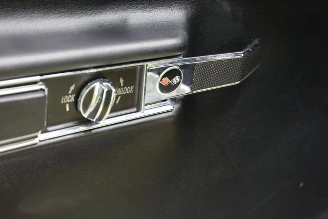 1970 Chevrolet Corvette C3 - Image 11 of 31